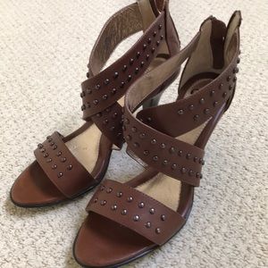 Sofft Brown leather studded sandals 7M